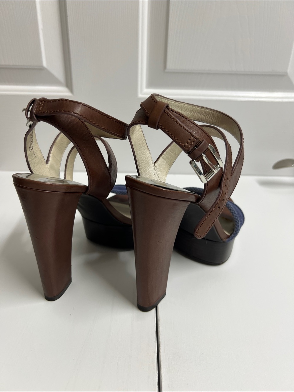 Michael Kors women’s Platforms Chunky Heels 5” new no box - Picture 3 of 8